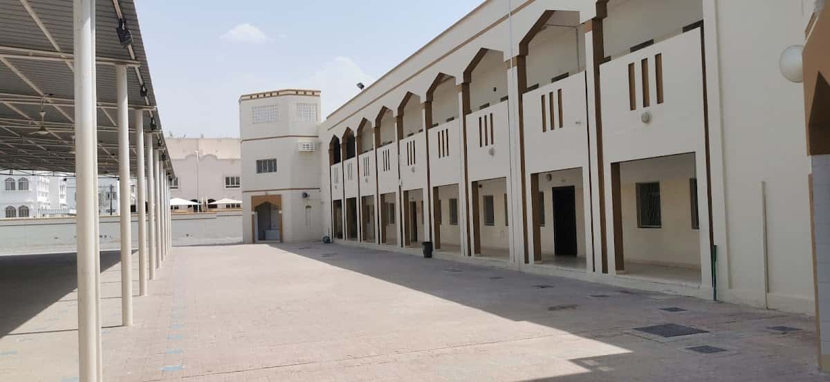 Hazem Bin Hmam School - Bawshar, Muscat - School in Oman