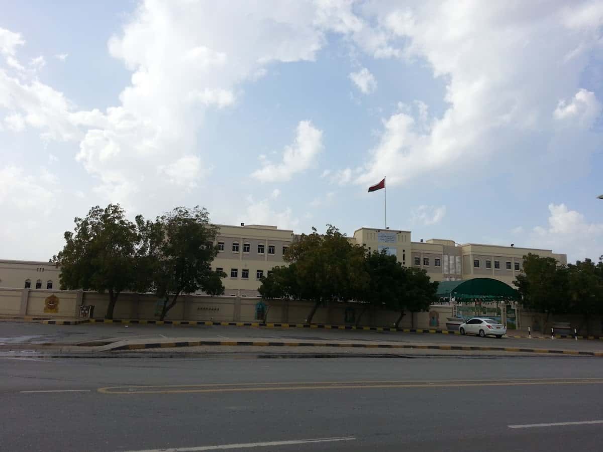 Yaarob Bin Blarab School - Saham, Al Batinah North - School in Oman
