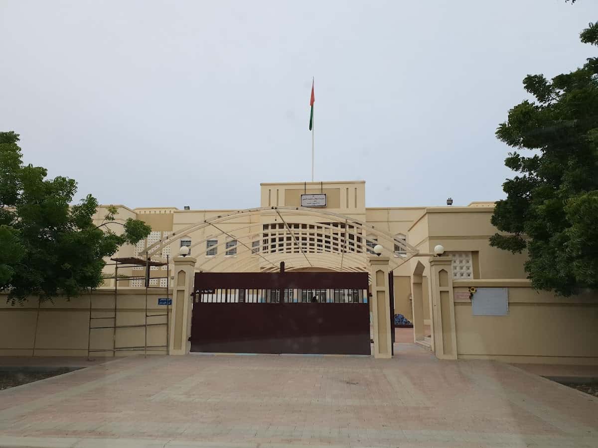 Alnathaer School - Saham, Al Batinah North - School in Oman