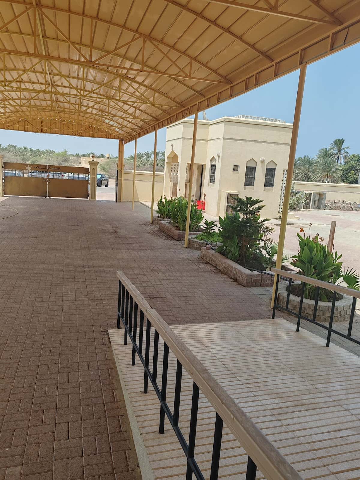 Alemam Abdullah Bin Yahya Alkindi School - Al Khaburah, Al Batinah North - School in Oman