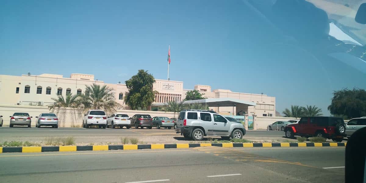 Manaba'a Al elm School - Ibri, Al Dhahirah - School in Oman