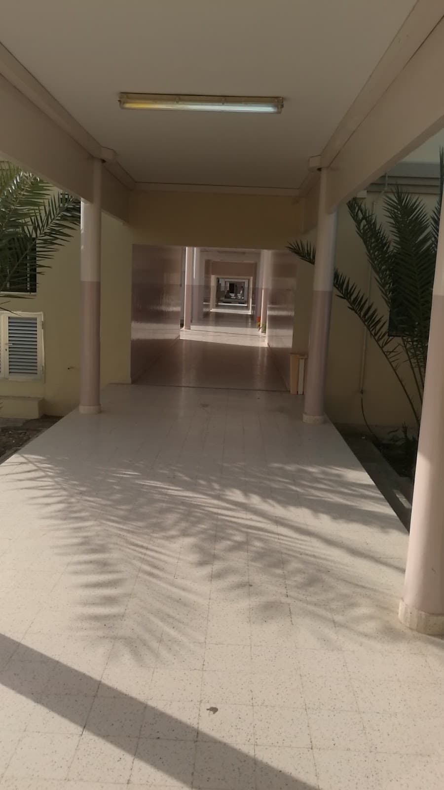 AL-Khoudh School - Photo 2 of 3