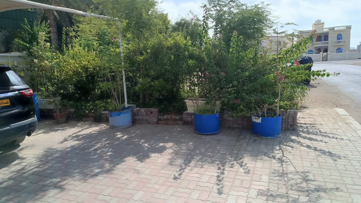 Al-Mabela Al-Janubiya School - Photo 1 of 3