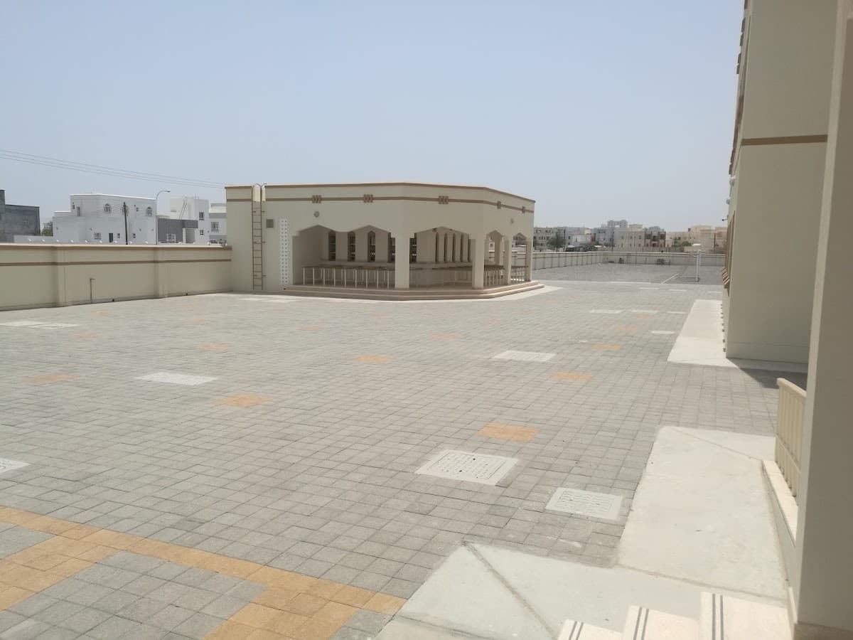Alsheikh Said Bin Hamad AL-Harthi For Primary Education Boys - Photo 3 of 3