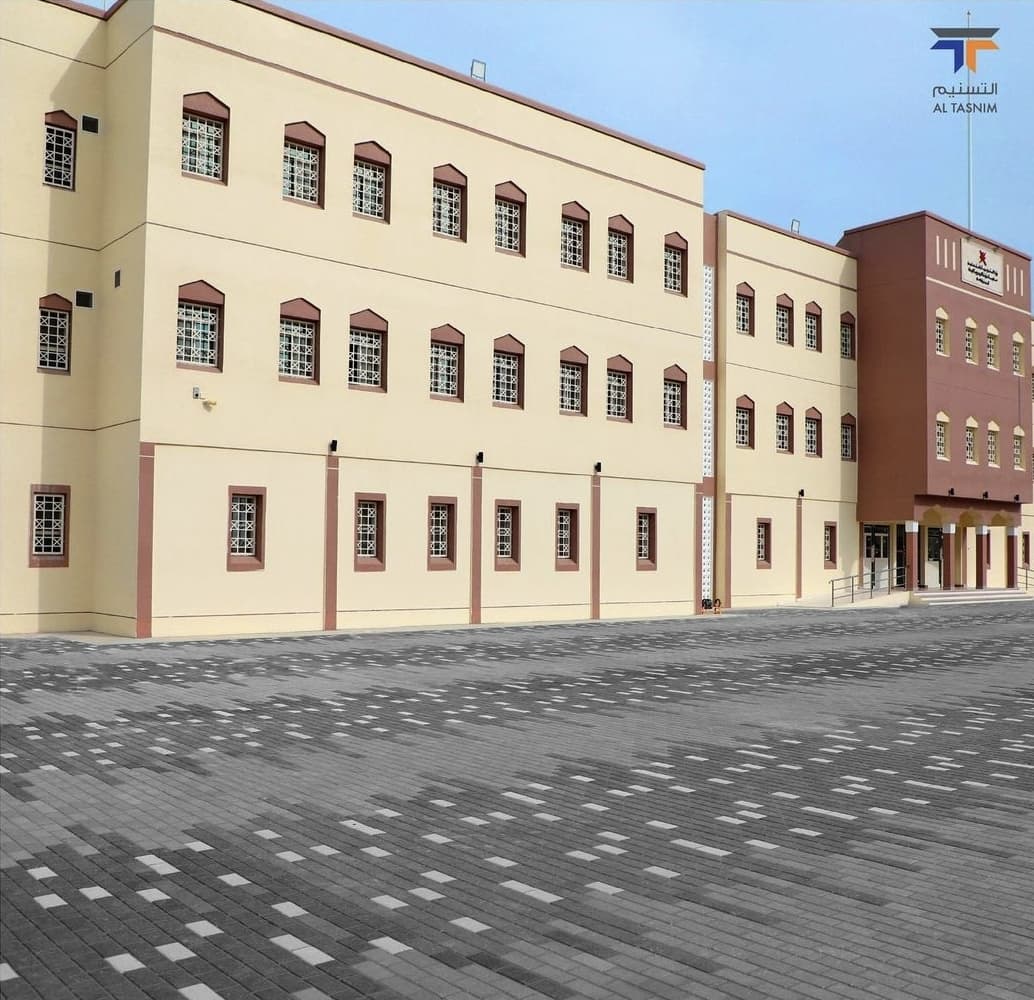 Um Warqah Al-Ansariya School - Photo 2 of 2