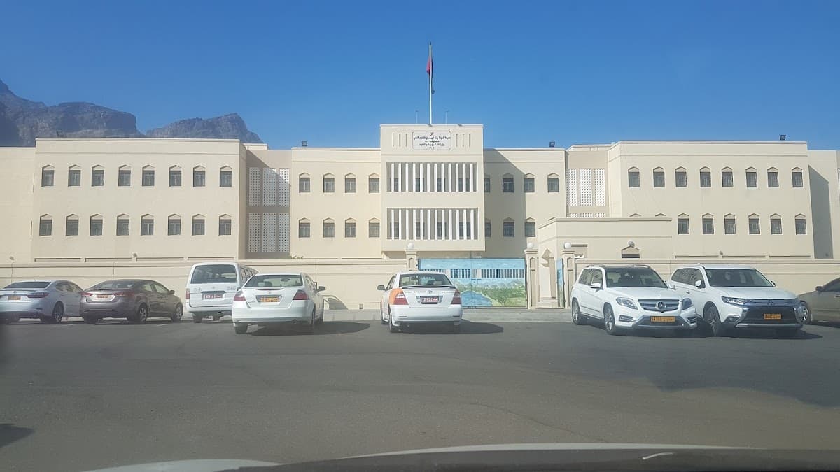 Khaula Bint Al-Yaman For Primary Education - Photo 4 of 3