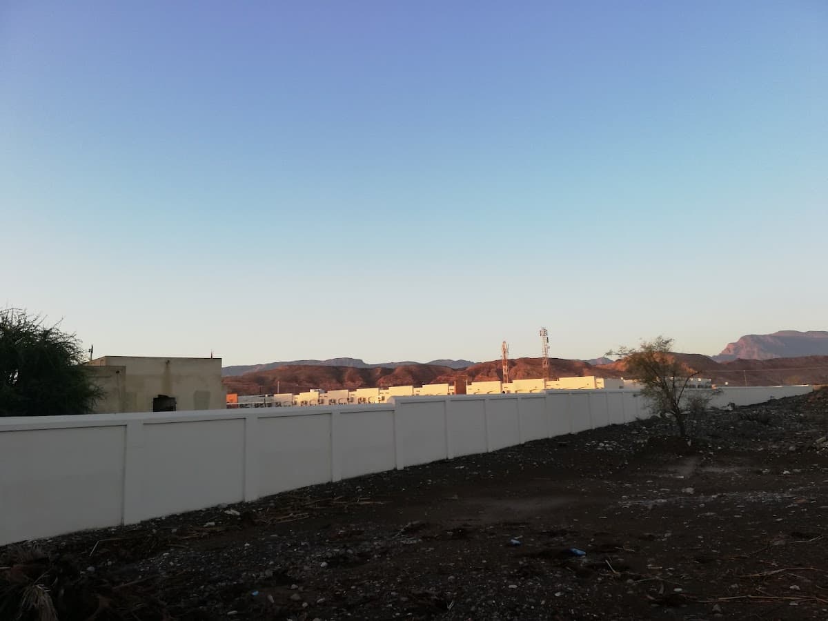 Al-Sheikh Mohammed Bin Shames Al-Batashi For Primary Education - School Building