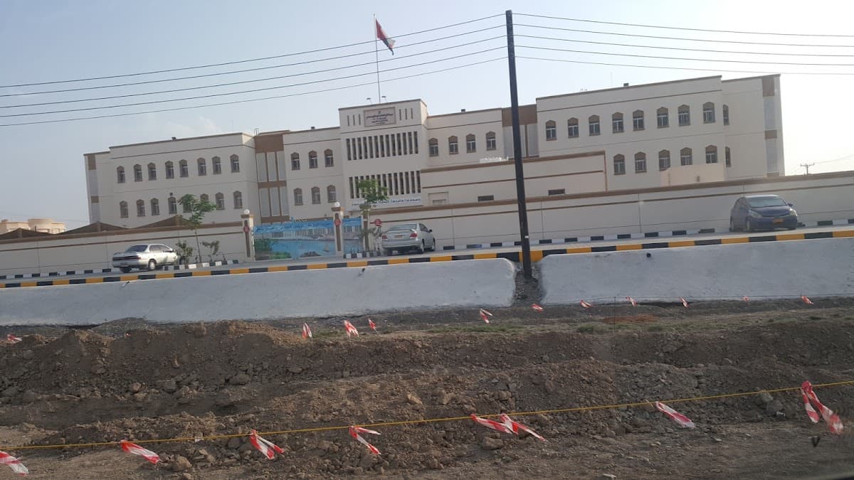 Khalfan Bin Jumeel for Primary Education - Photo 3 of 3