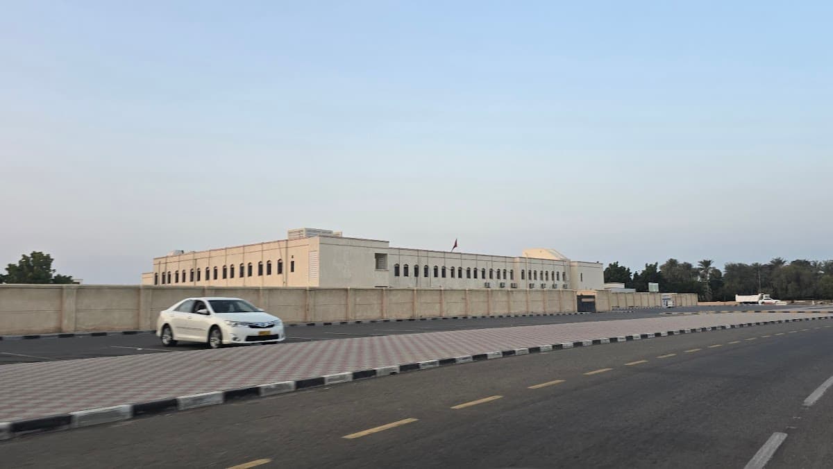 Altireef School - Photo 3 of 3