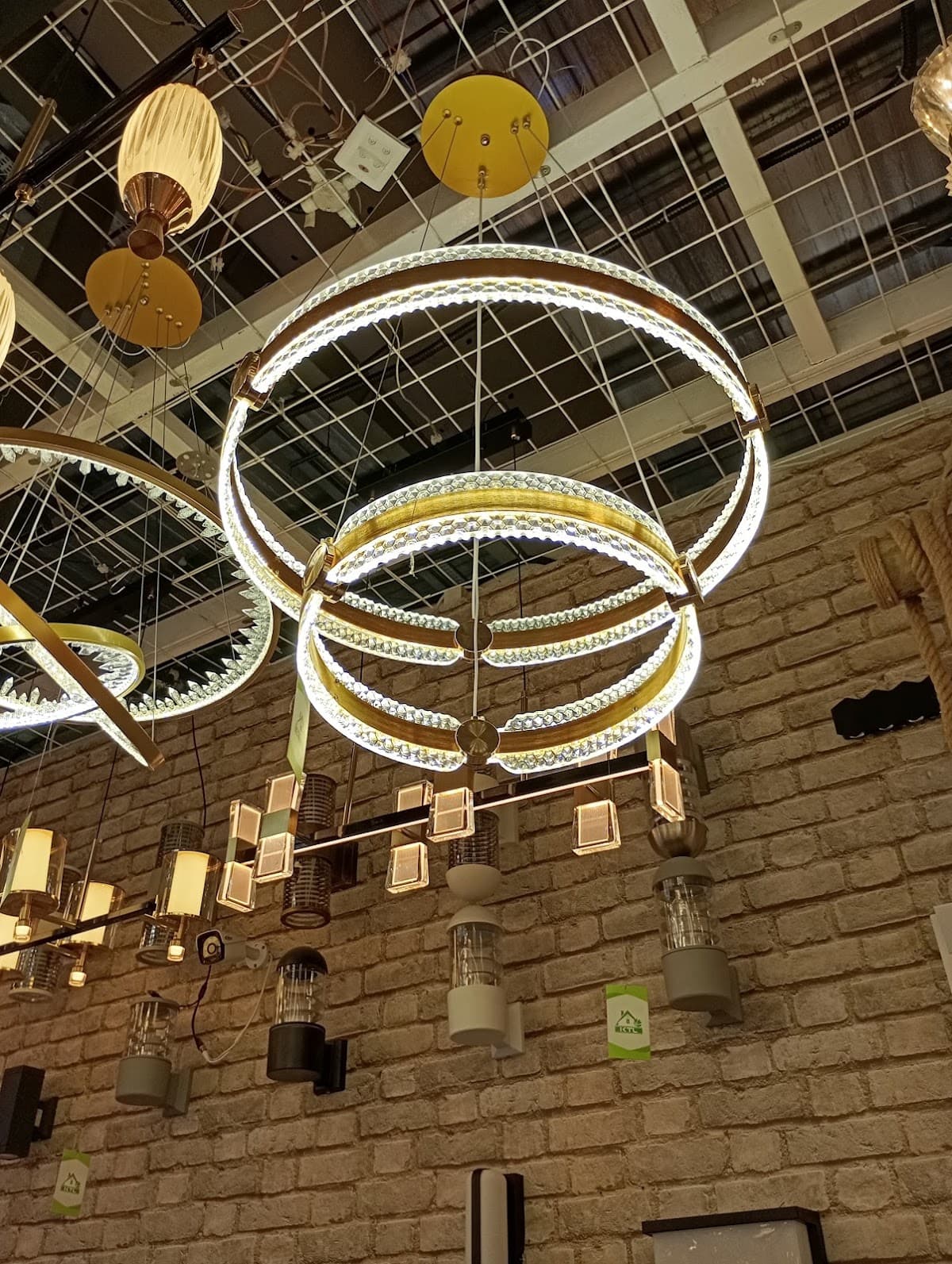 Um Salama School - Sohar, Al Batinah North - School in Oman