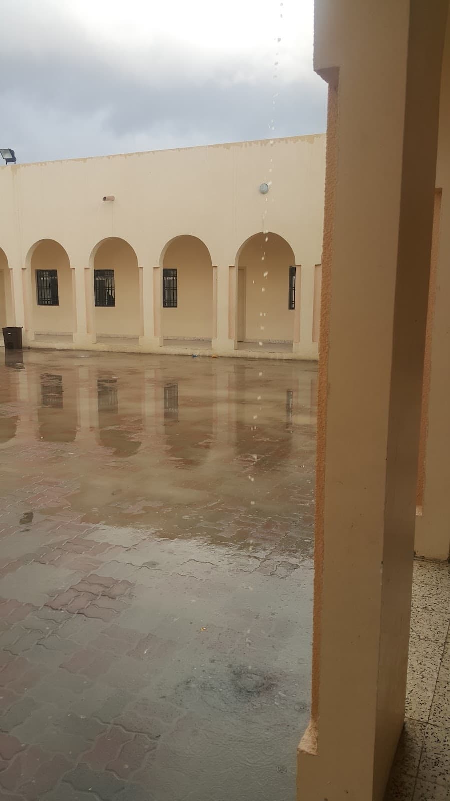 Alkmail School - Photo 1 of 3