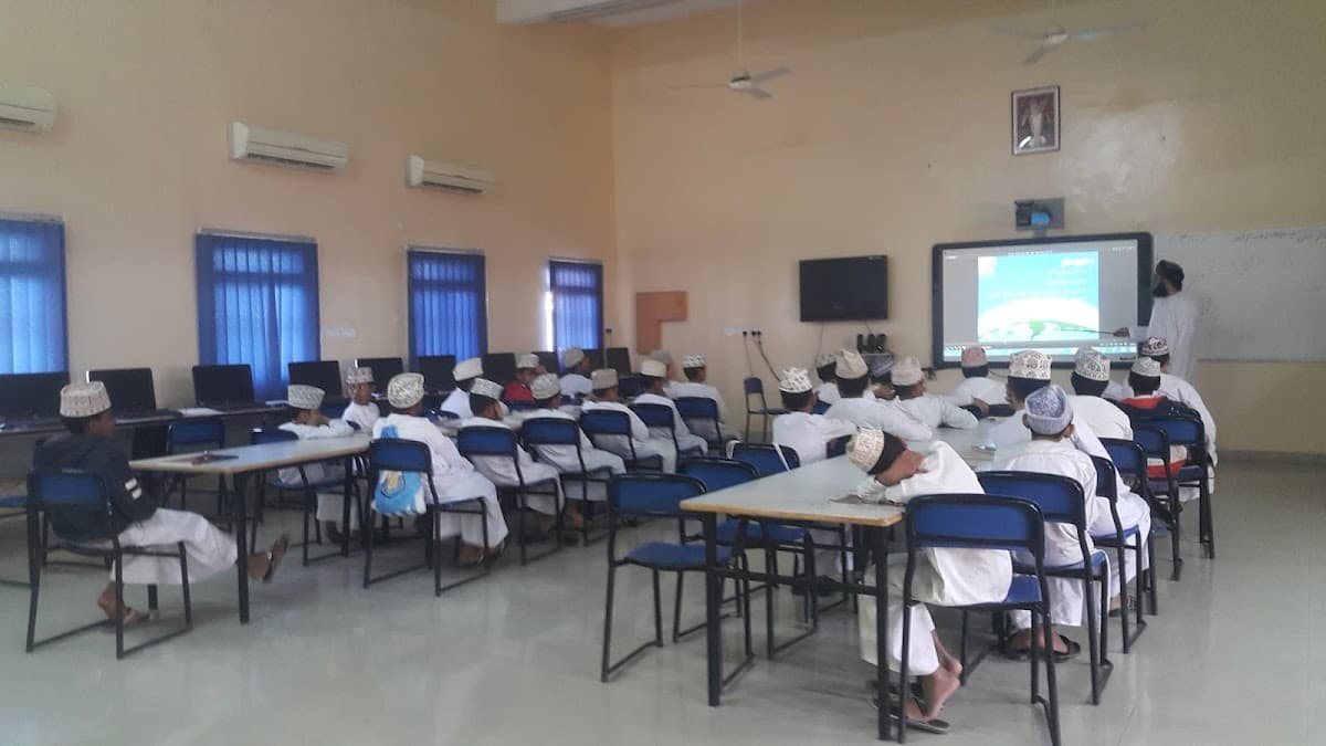 Alkmail School - Photo 2 of 3