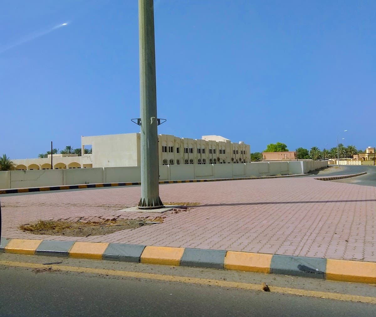 Alahnf Bin Qais School - Photo 2 of 3