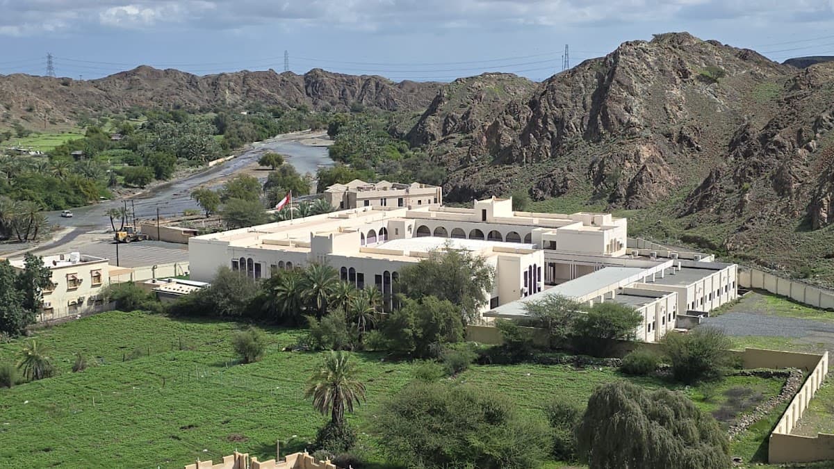 Safia Althaqafia School - Photo 1 of 2