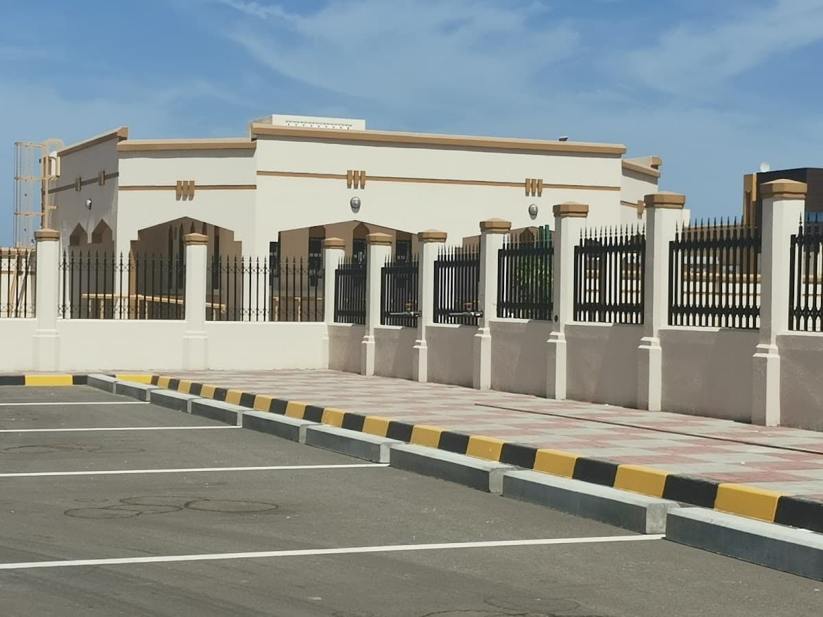 Husoon Al-ez for Basic Education - Photo 3 of 3