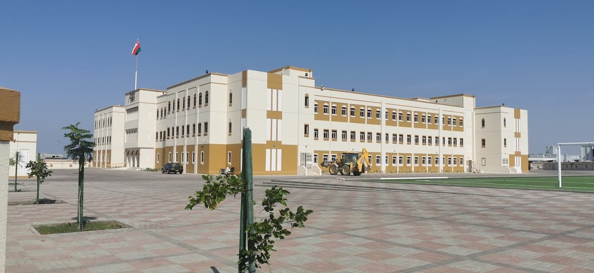 Husoon Al-ez for Basic Education - Photo 4 of 3