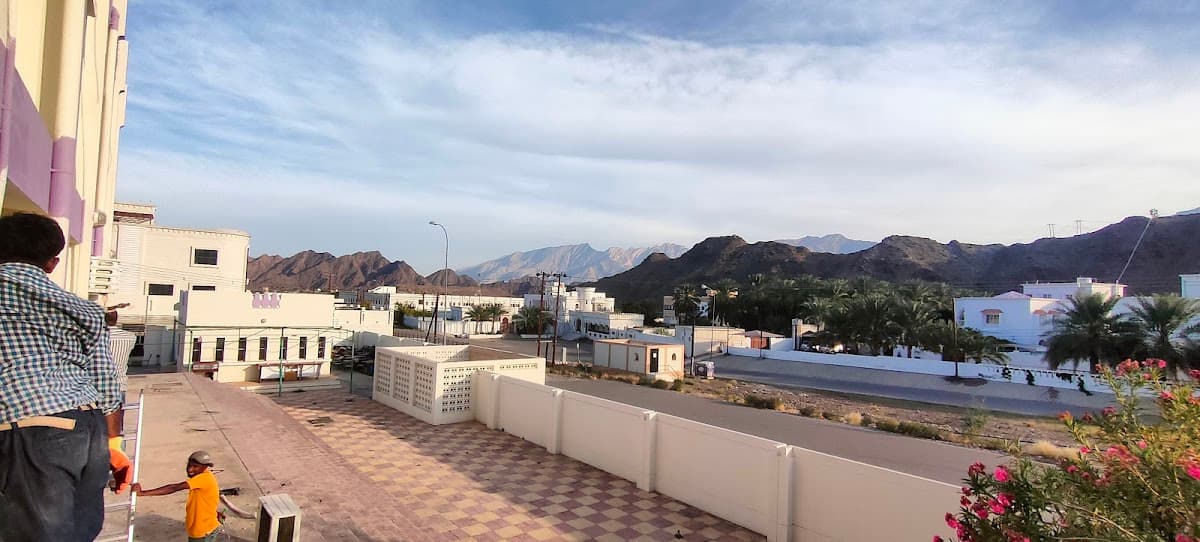 A'Nnawar Bint Malik School - Photo 2 of 3