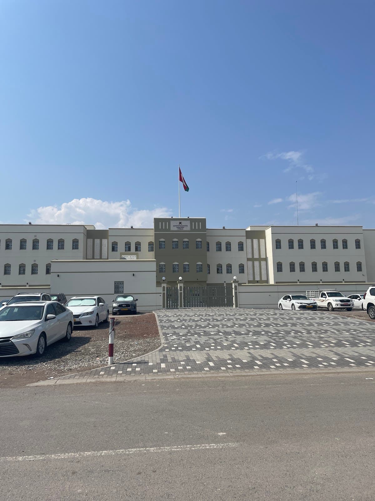 Hai Al-Sarah School - Photo 1 of 1