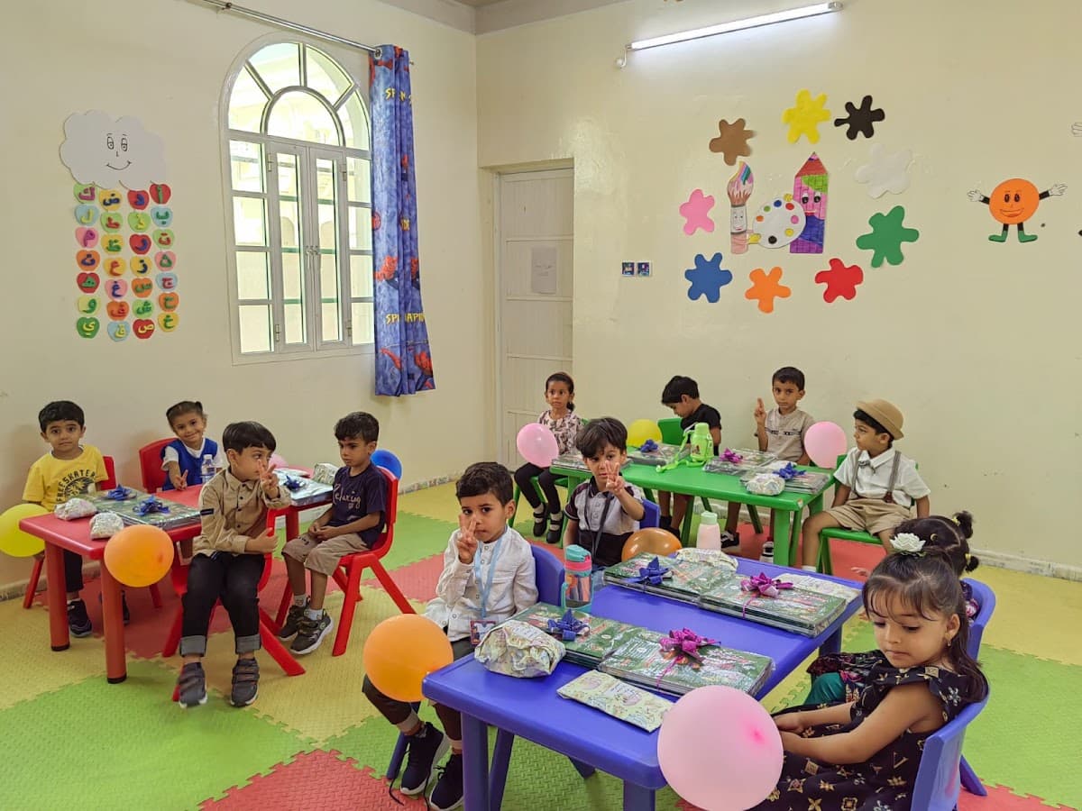 Al Yaqeen for Primary Education - School Building