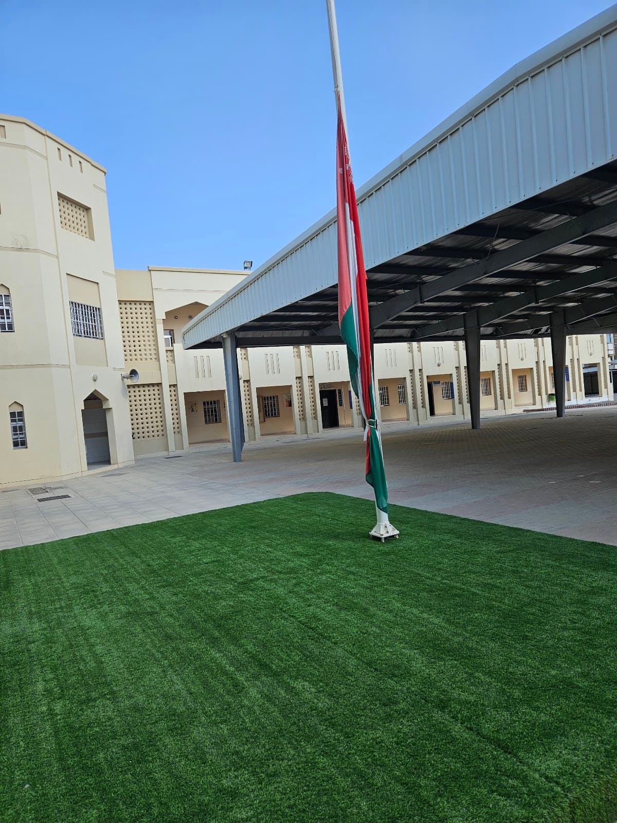 Al Alaa' Bin Wahb School - Photo 1 of 3