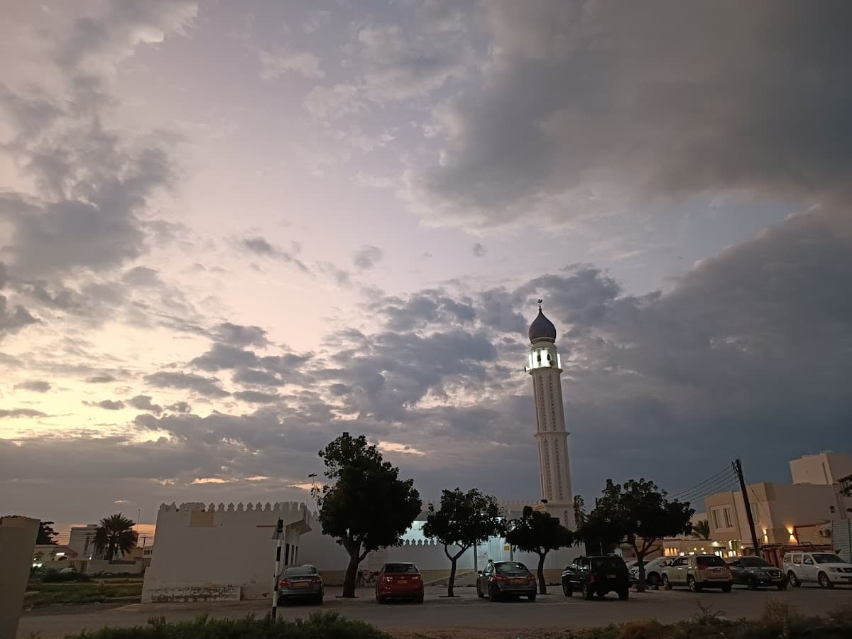 Khawla Bint Tha'laba School - Barka, Al Batinah South - School in Oman