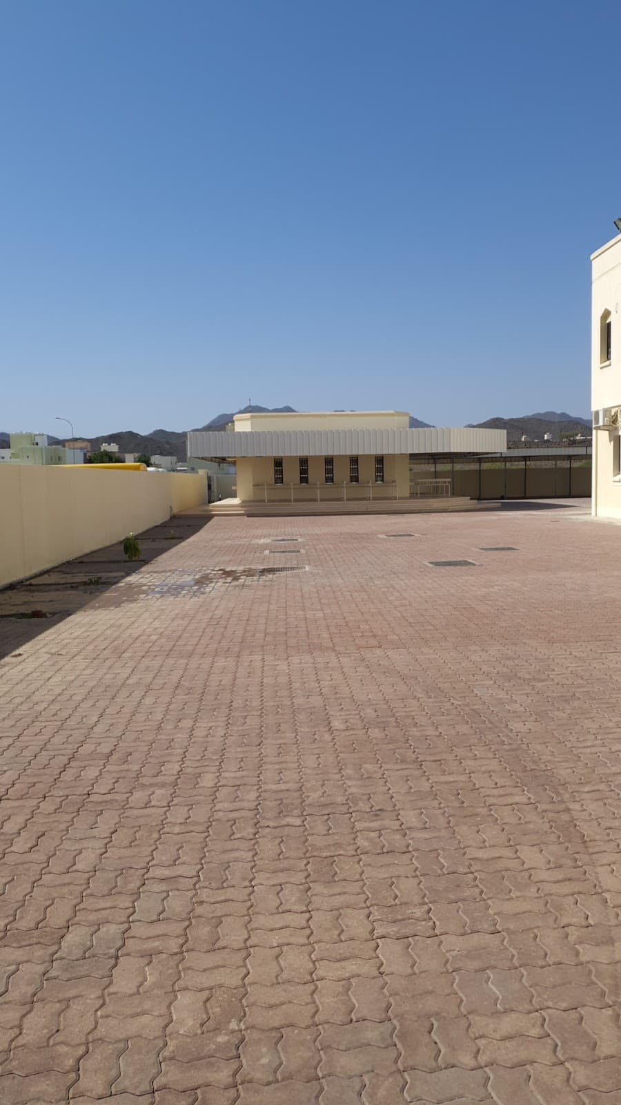 Thuwaiba AL-Aslamia for Primary Education - Photo 3 of 3