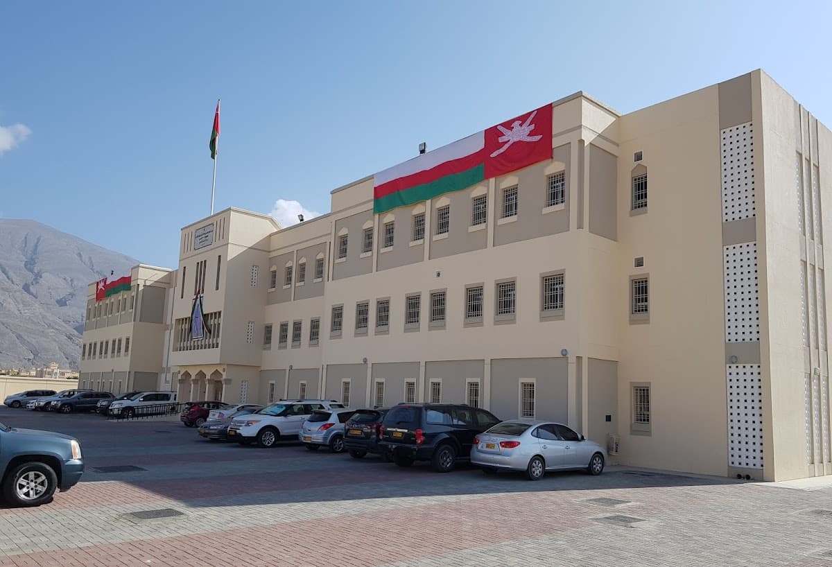 Ahmed Bin Abdullah Alkinidi For Primary Boys - School Building