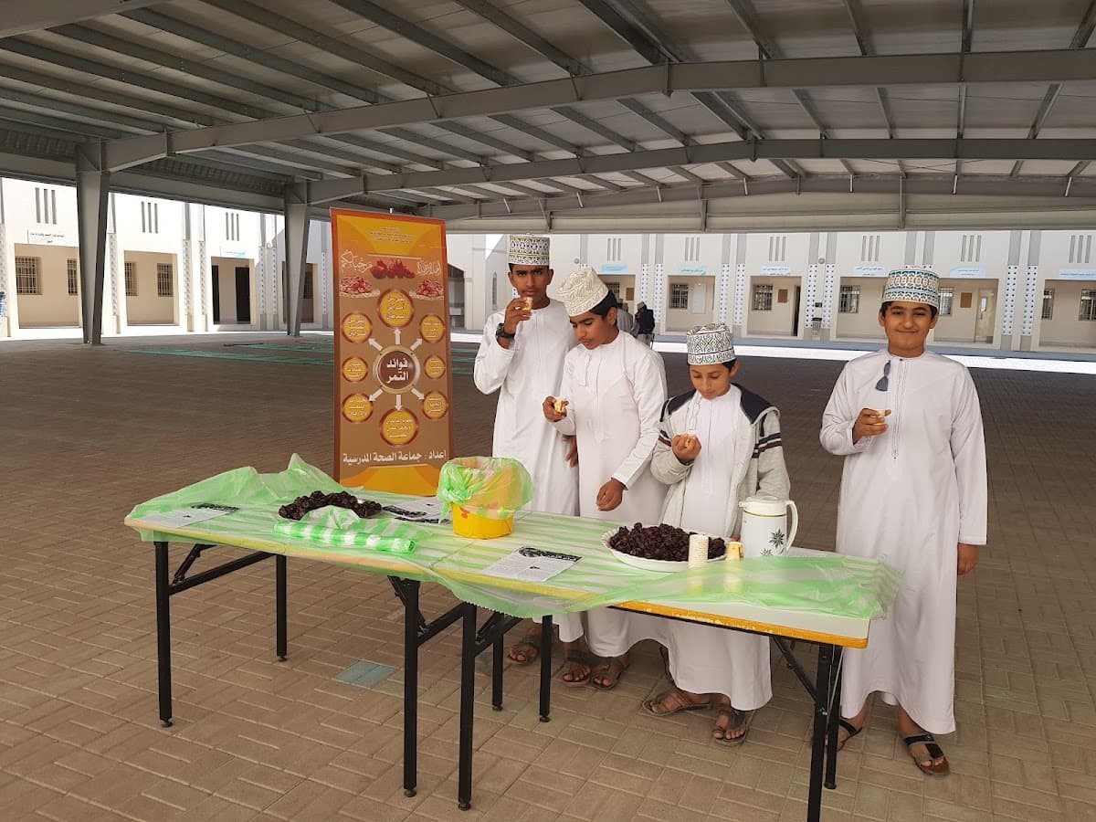 Ahmed Bin Abdullah Alkinidi School - Photo 3 of 3