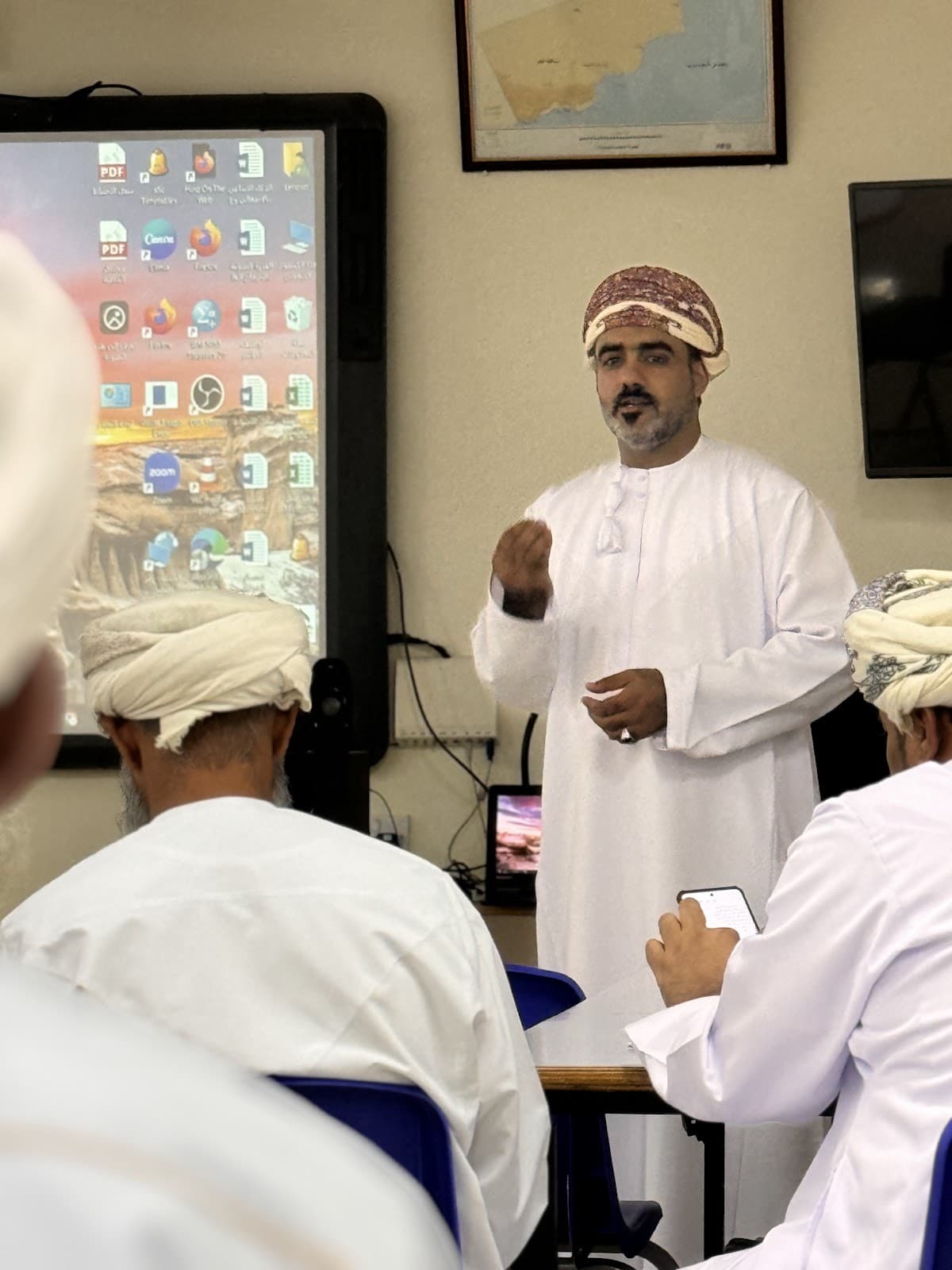 Al Hareth Bin Malek For Primary Boys - School Building