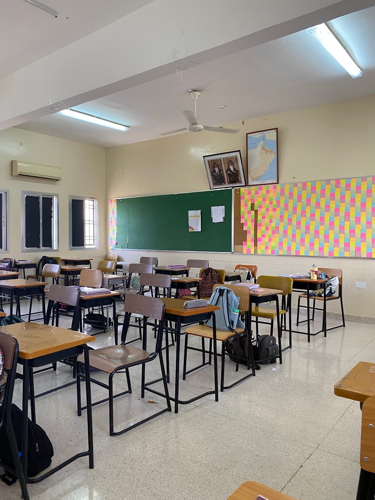 Al Shik Majed Bin Khmis School - Al Hamra, Ad Dakhiliyah - School in Oman