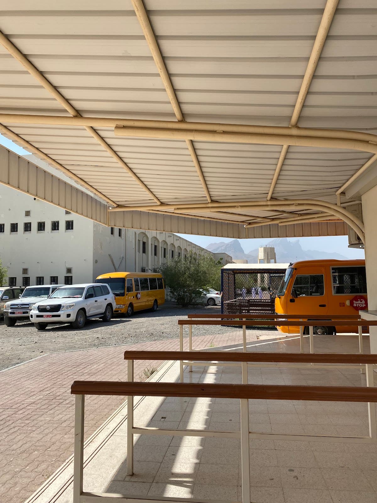 Al Shik Majed Bin Khmis School - Photo 1 of 3