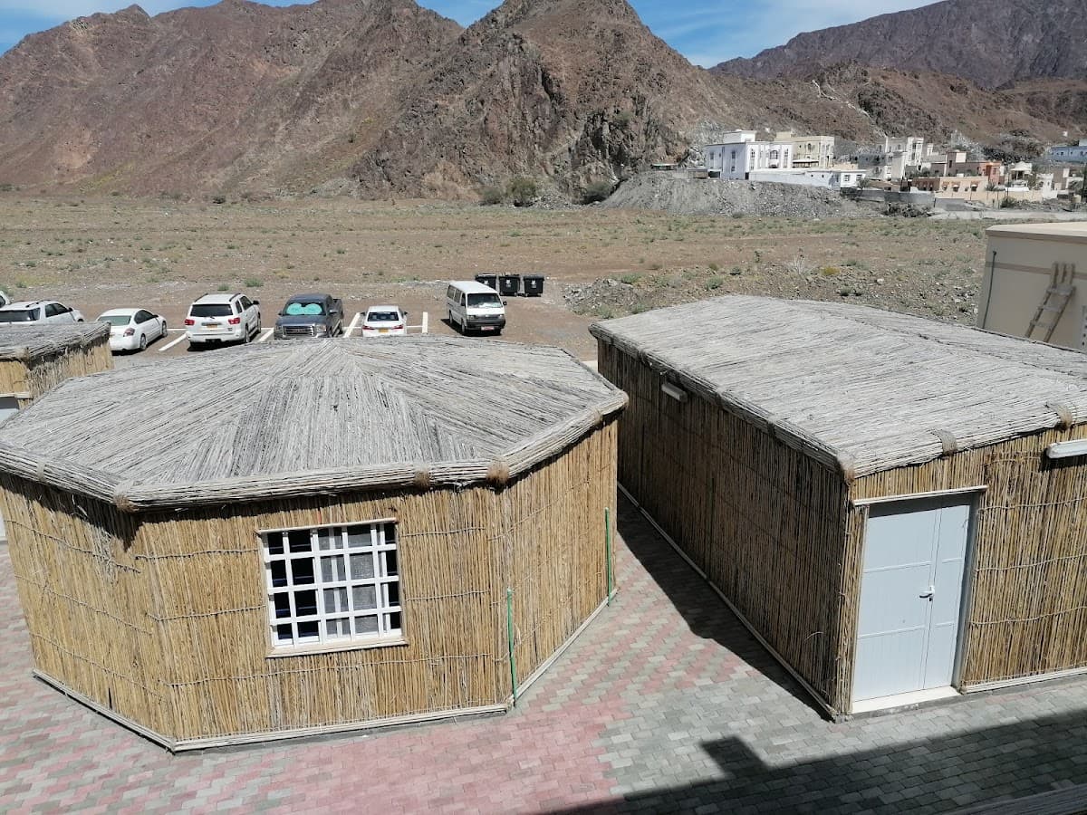 Ibrahim Bin Qais Al Hadrami School - Photo 2 of 3