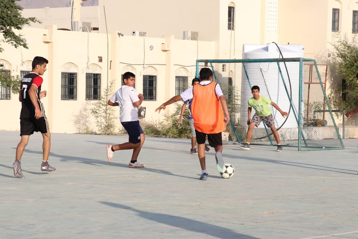 Mohammed Bin Jaafar Al Azkawi For Primary Boys - Photo 2 of 3