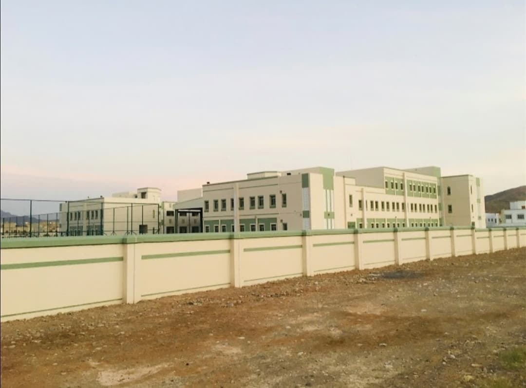 Motfaat Izki School - School Building