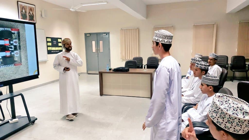 Sheikh Shams Bin Hassan Al-Amiri School - Photo 1 of 3