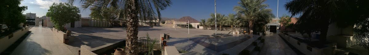 Al Kalil Bin Abdullah School - Photo 3 of 3