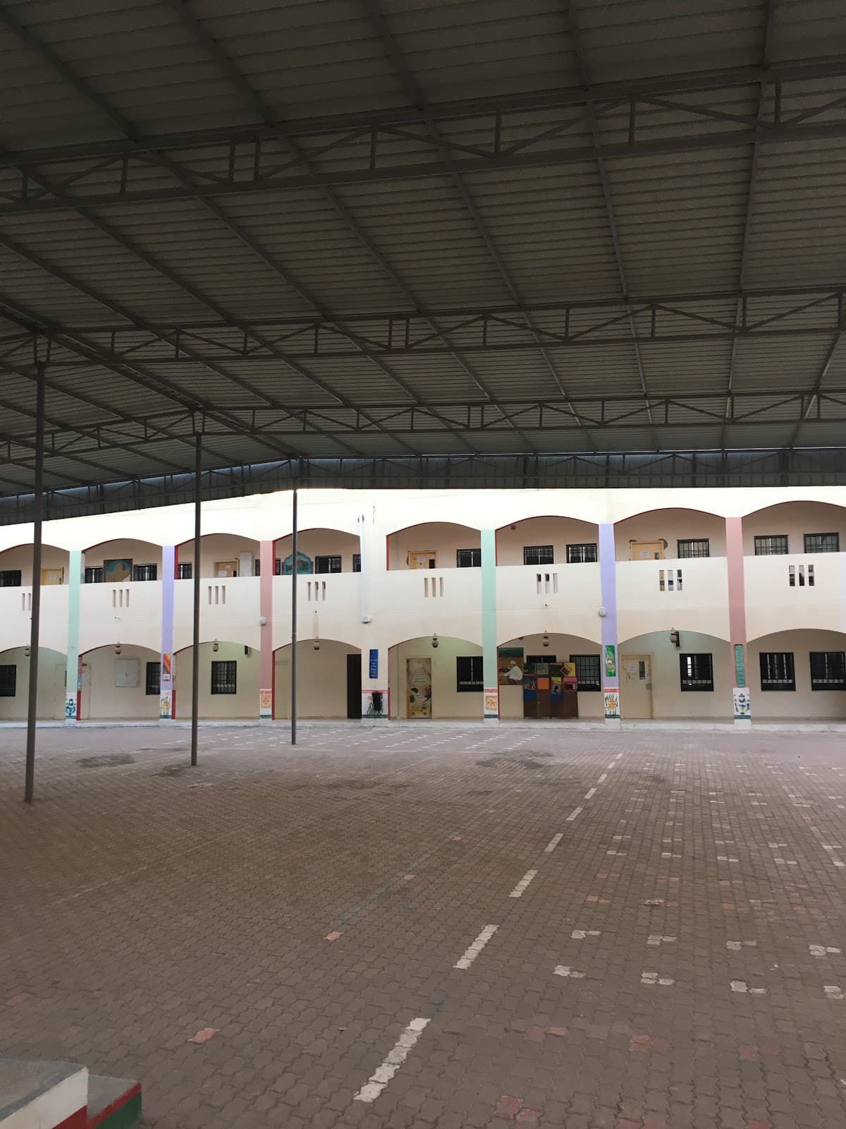 Khalid Bin Al Walid School - Photo 1 of 3
