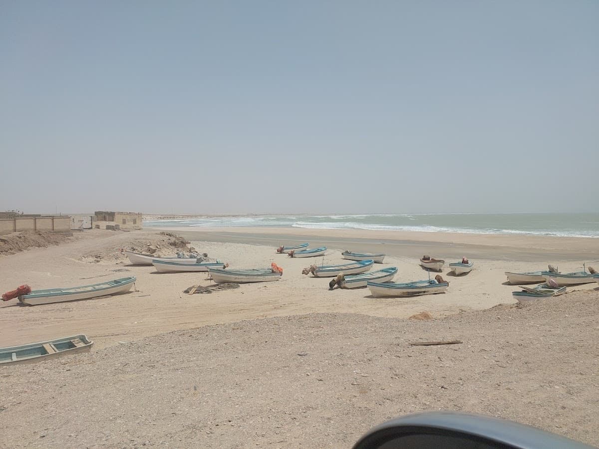 Ayishah Bint Uthman School - Jalan Bani Bu Ali, Ash Sharqiyah South - School in Oman