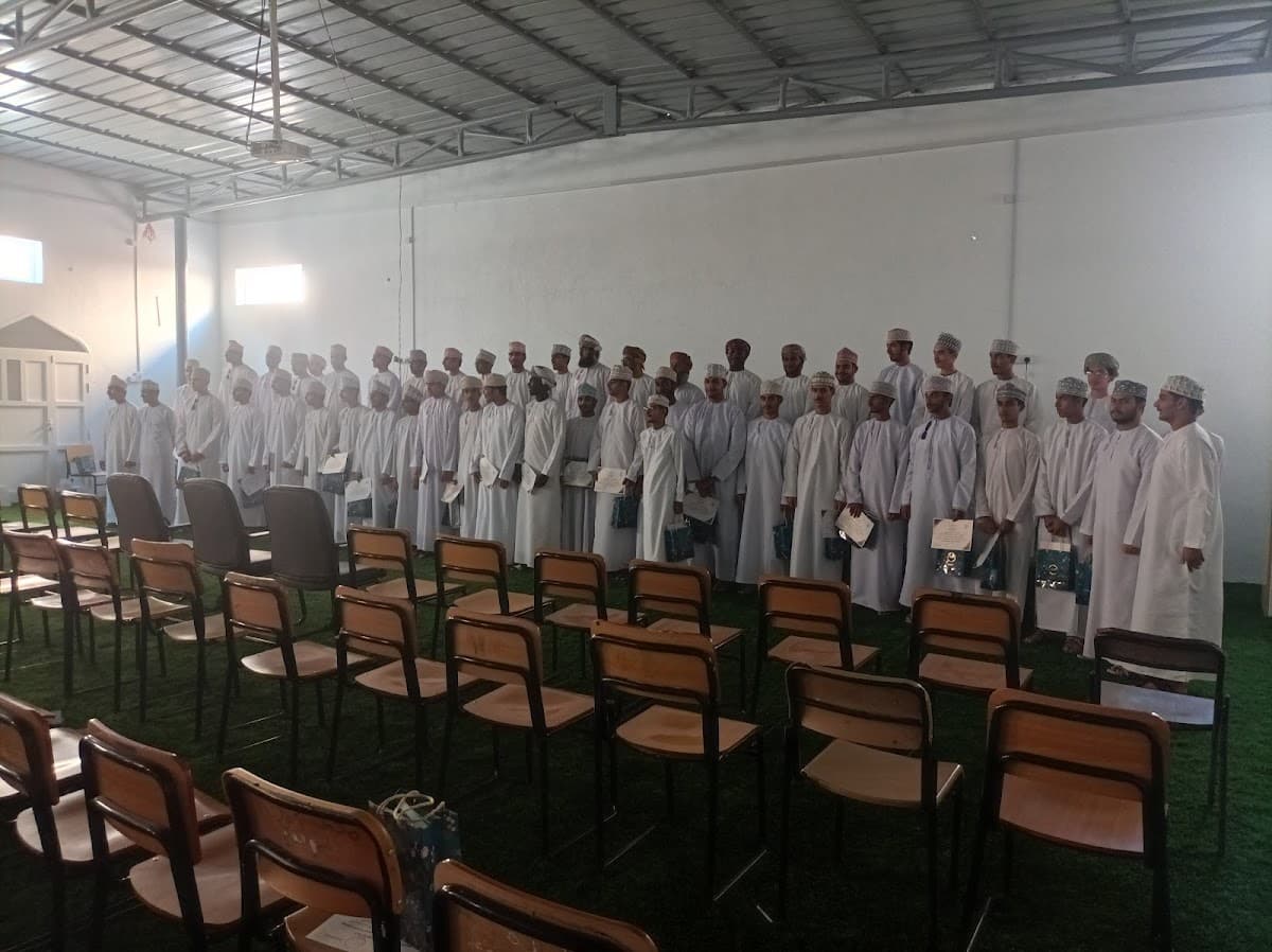 Almutanabi For Primary Boys () - Photo 4 of 3