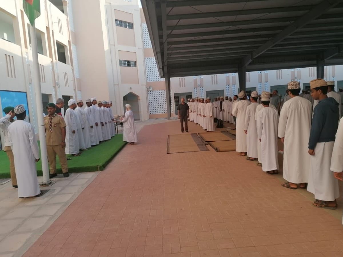 AL-Sheikh Saleh Bin Ali AL-Harthi School - Al Qabil, Ash Sharqiyah North - School in Oman