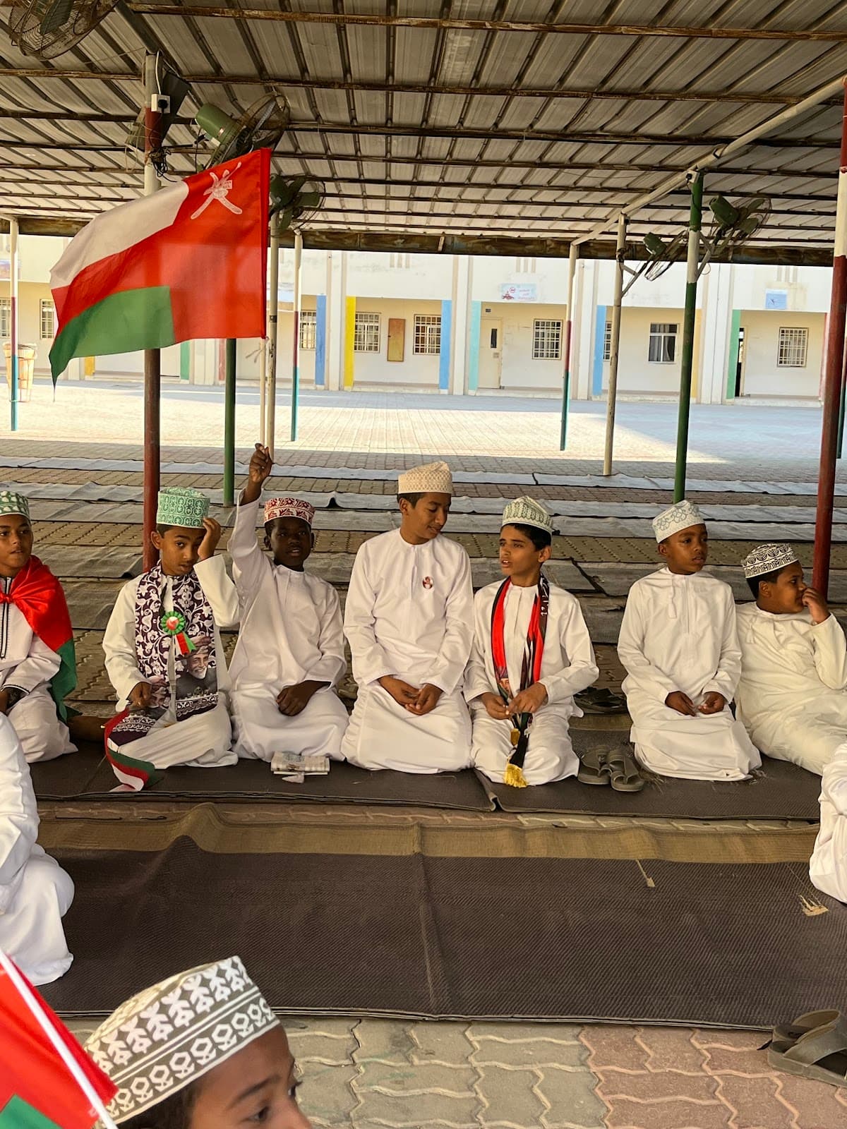 Salah Eldin For Primary Boys - Photo 2 of 3