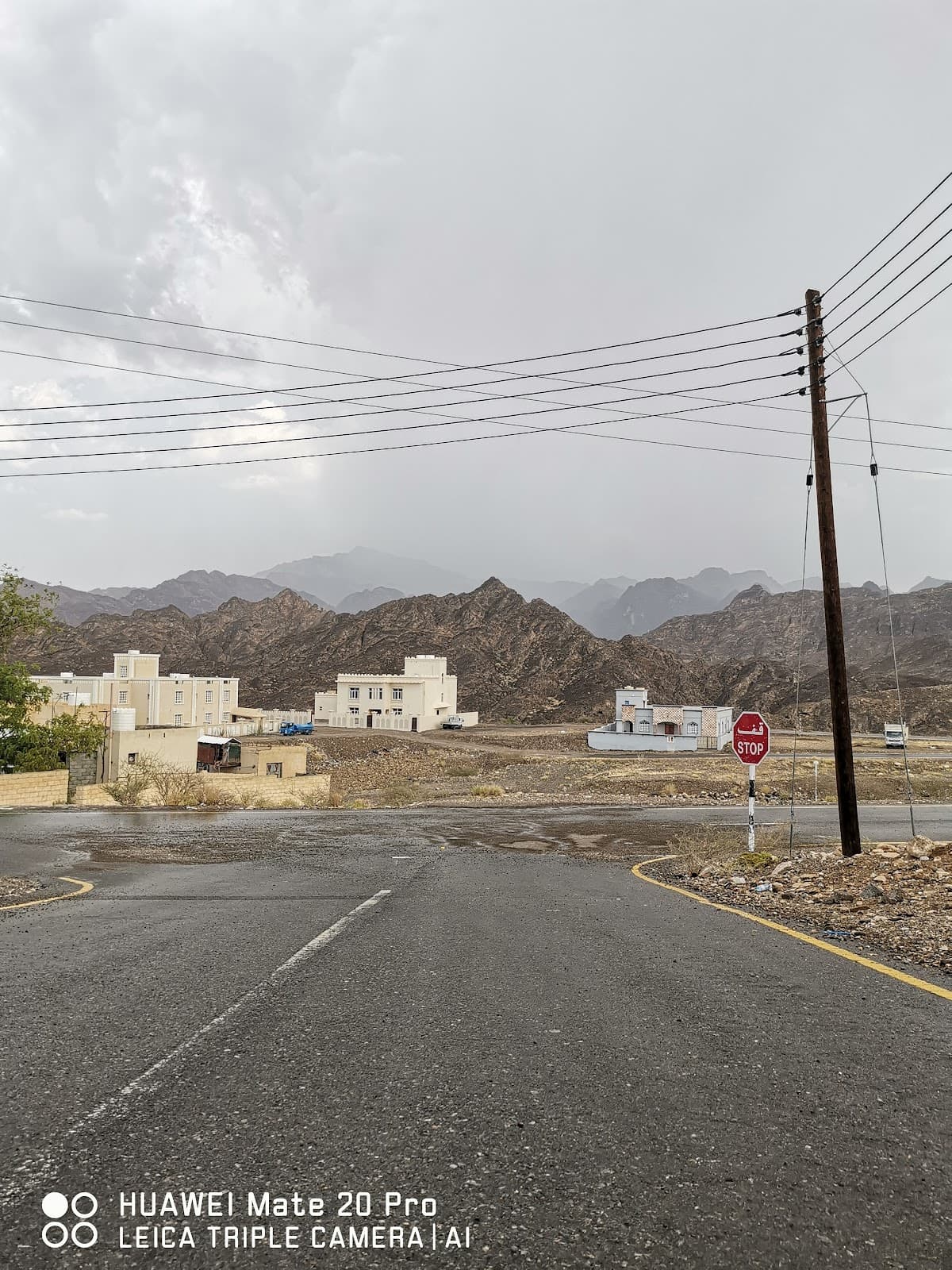 Mess School - Photo 3 of 3