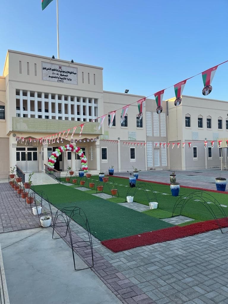 Al-Sheikh Hilal Bin Said Bani Oraba School - Dama Wa At Taiyin, Ash Sharqiyah North - School in Oman