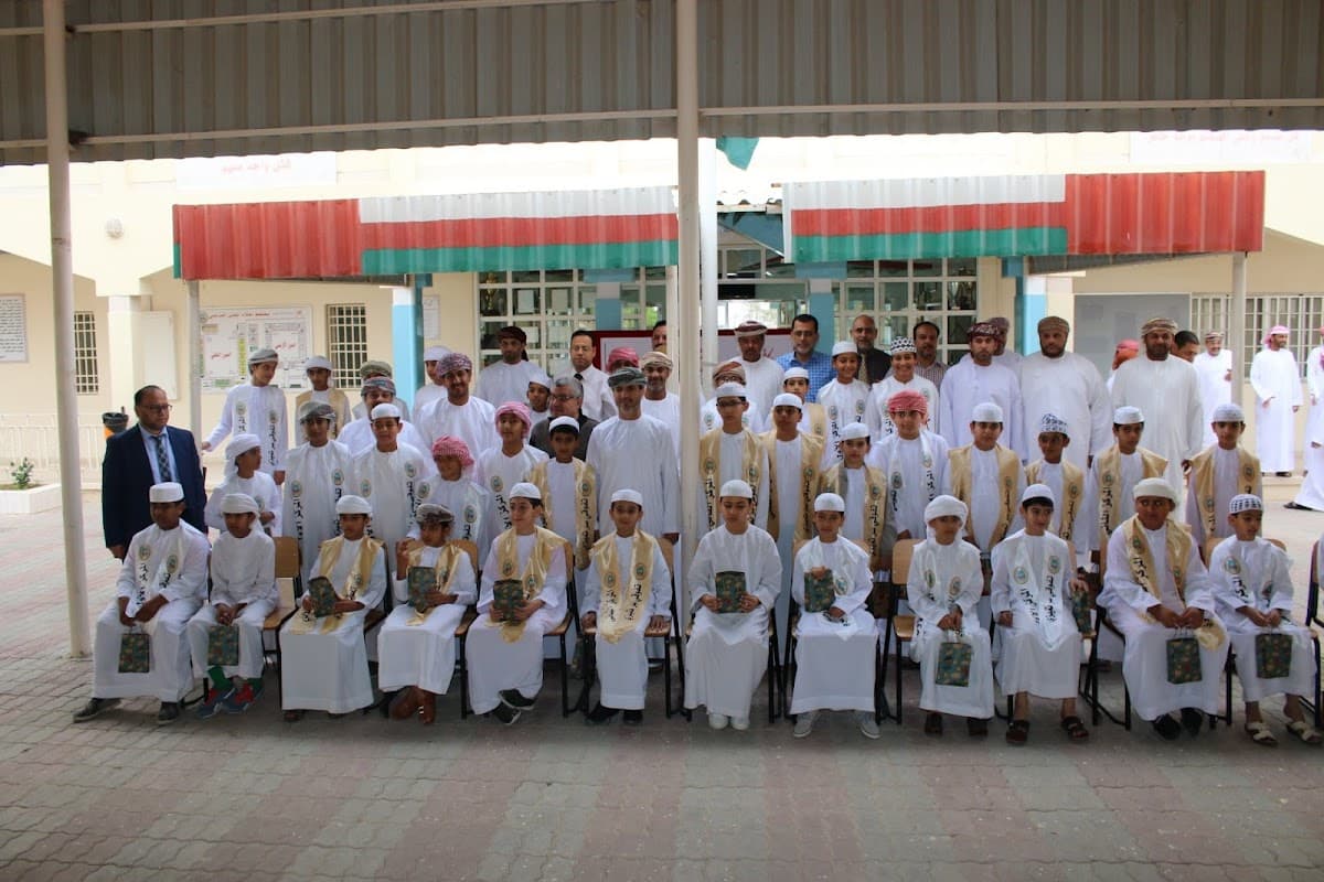 Al-Khwarizmi Basic Education School - Al Buraimi, Al Buraimi - School in Oman