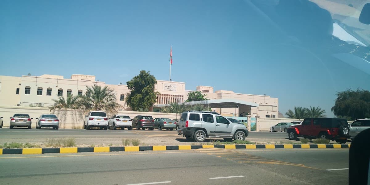 Manaba'a Al elm School - Ibri, Al Dhahirah - School in Oman