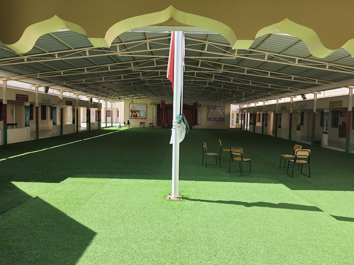 Jafar atayar School - Yanqul, Al Dhahirah - School in Oman