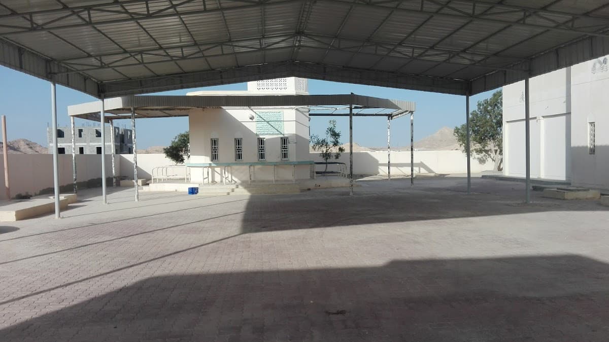 Rawyah School - Photo 1 of 2