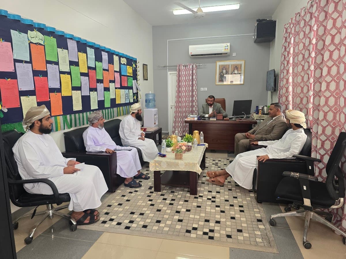 AL_Maarif For Primary - Photo 4 of 3