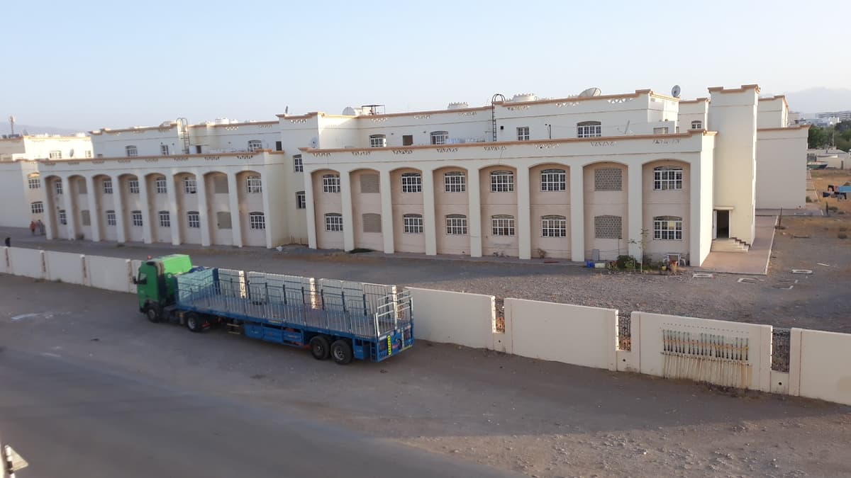 OLD INDIAN SCHOOL Al Hail - School Building