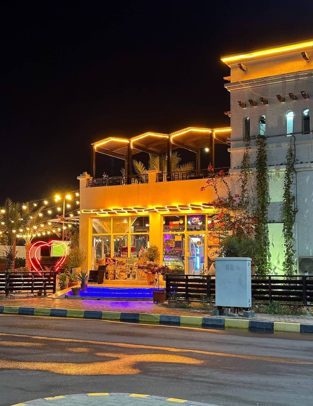 Alyaqdan Private School - School Building